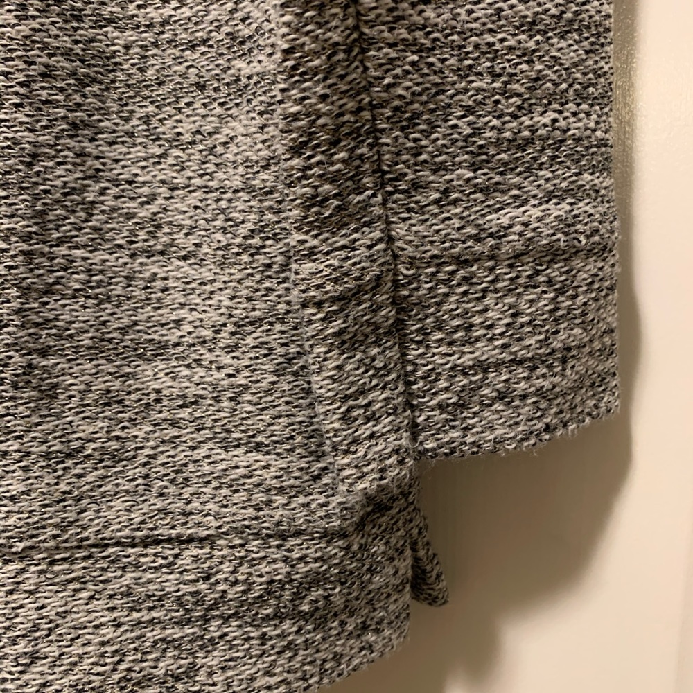 Sweater - Picture 3 of 4